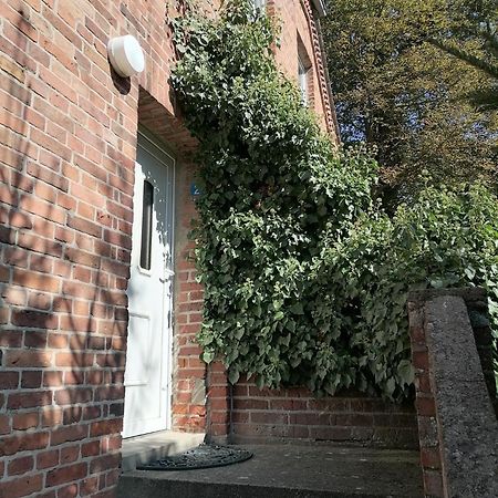 Gutshaus Daemelow Tussen Schwerin En Wismar Zewnętrze zdjęcie
